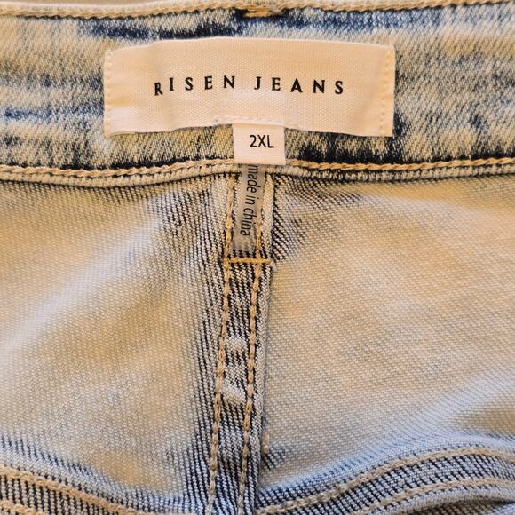 Risen Jeans Light Acid Wash Womens 2XL Straight Leg High Waist Crop Distressed - Picture 3 of 15